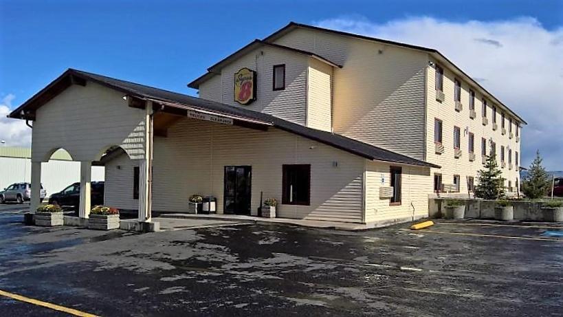 Super 8 By Wyndham Dillon Motel Екстериор снимка